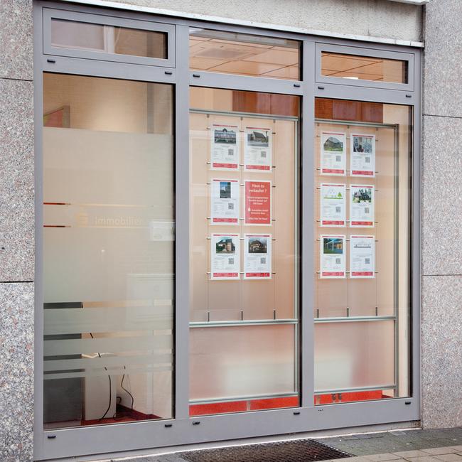 Hygienic Screen made of Glass, free-standing